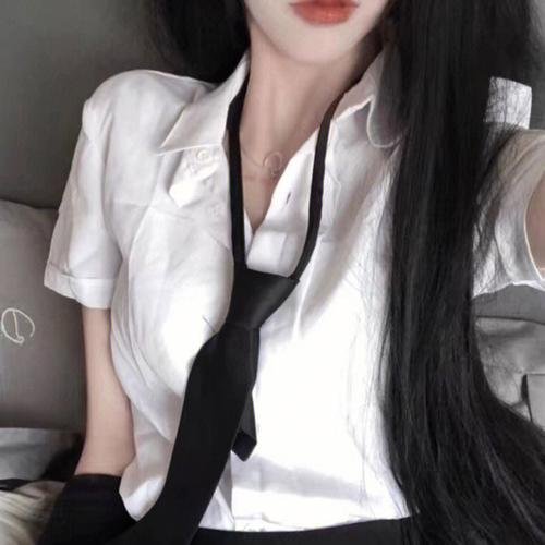 原来是老师啊！